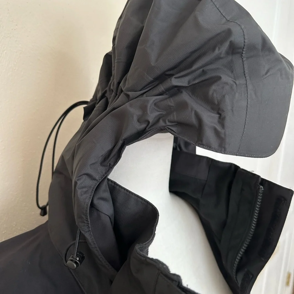 The North Face Never Stop Exploring Hiking Jacket